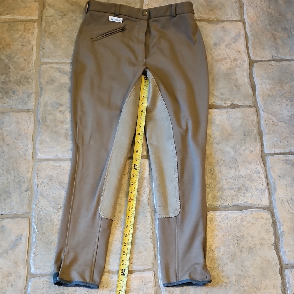 Tan Ankle Cropped Pants with Belt Loops